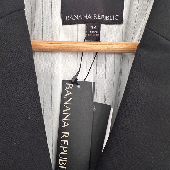 NWT Banana Republic Blazer - Picture 3 of 7